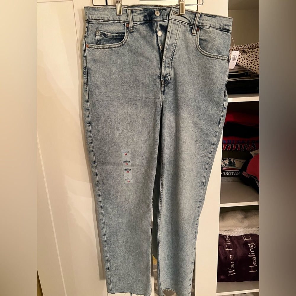 Old Navy straight jeans
